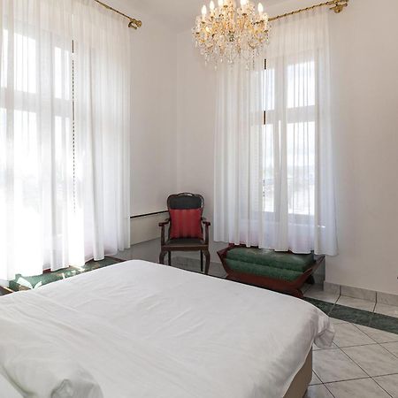 Apartments Villa Castello Crikvenica Dış mekan fotoğraf