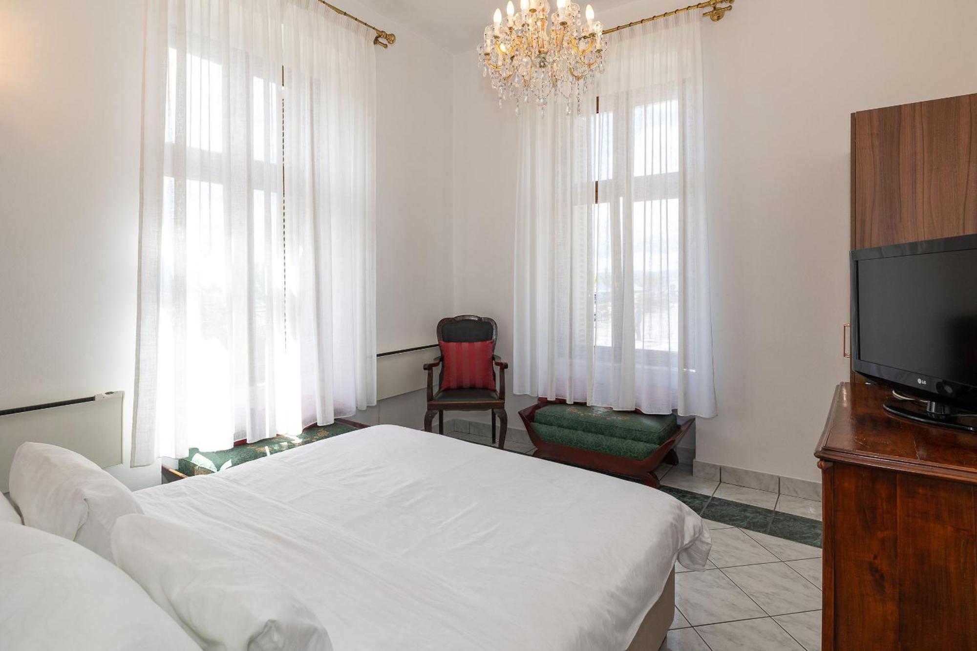 Apartments Villa Castello Crikvenica Dış mekan fotoğraf