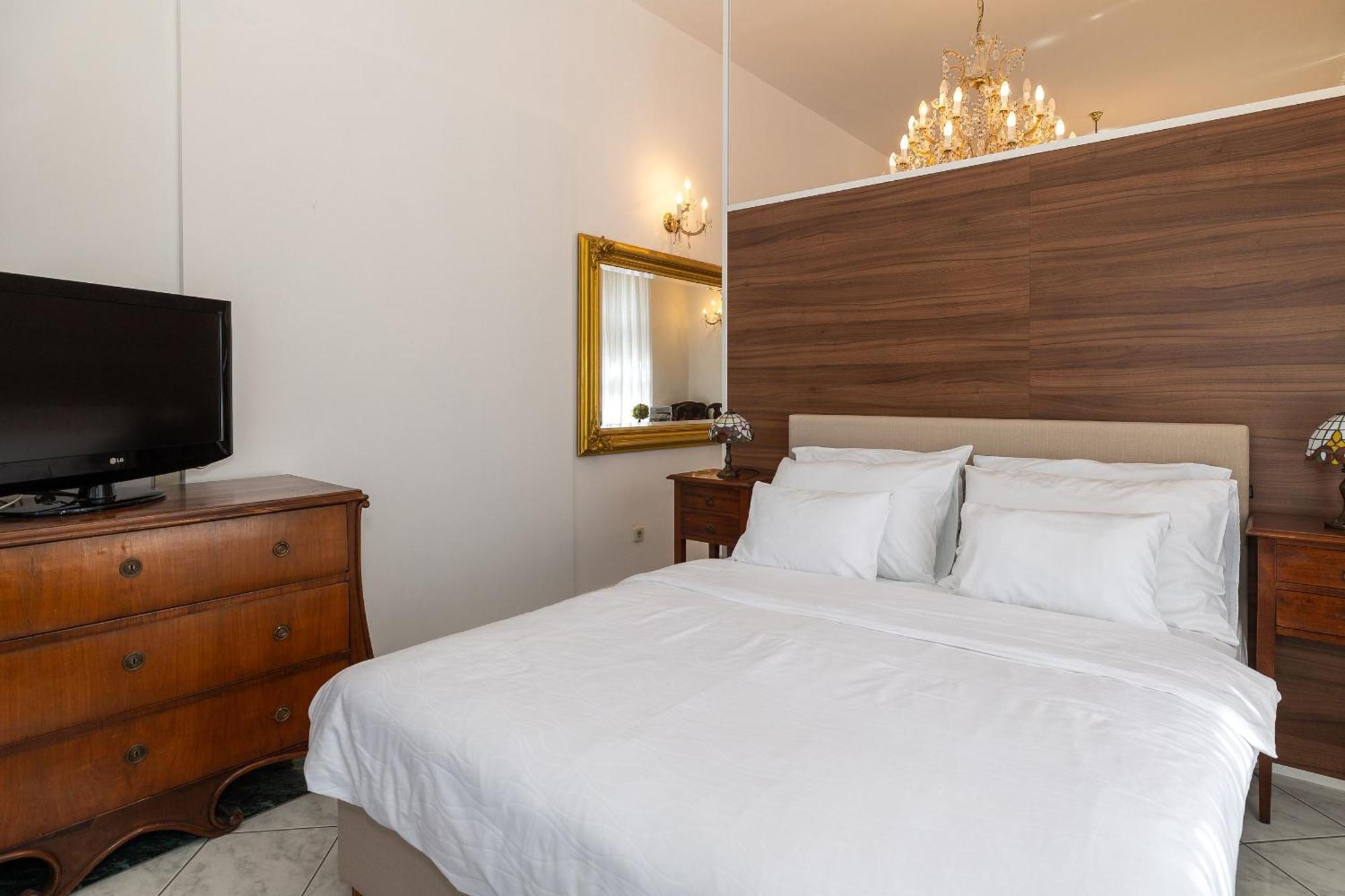 Apartments Villa Castello Crikvenica Dış mekan fotoğraf