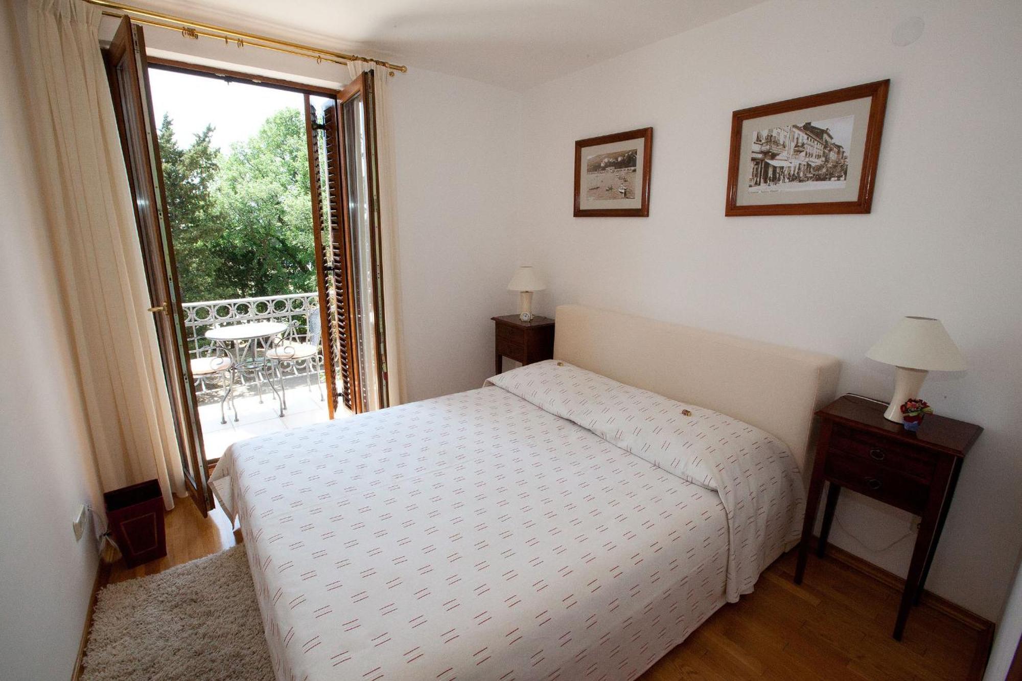 Apartments Villa Castello Crikvenica Dış mekan fotoğraf