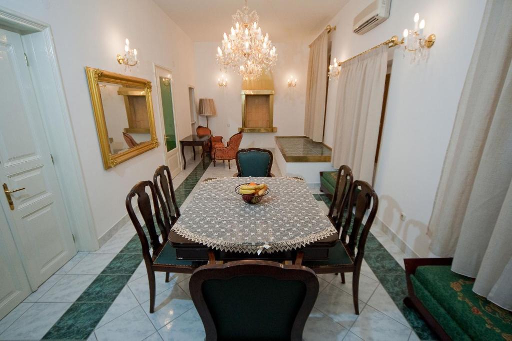 Apartments Villa Castello Crikvenica Dış mekan fotoğraf